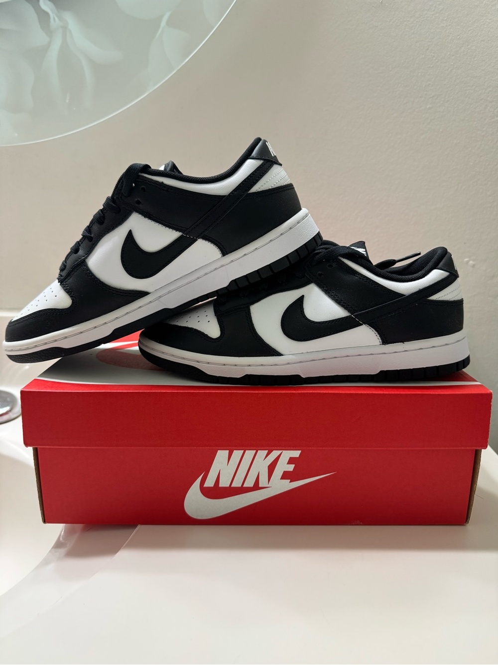Nike Dunk Low Retro Panda Black White Sneakers Men’s 6.5 / Women’s 8 NWT Box